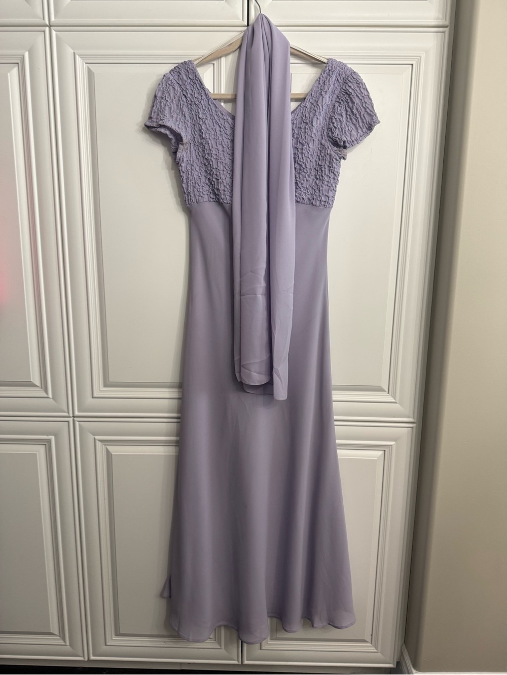 VTG Coty USA Lavender Crinkle Empire Waist Maxi Gown Dress with Matching Scarf L